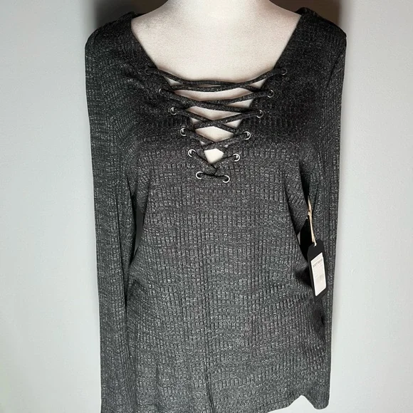 Women’s Shyanne top - Size: XL- Brand new with tags - Picture 1 of 5